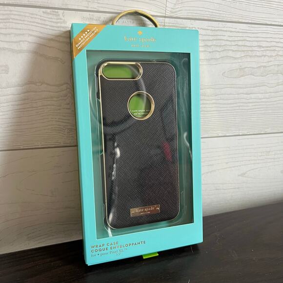 Kate Spade New York Wrap case for Google Pixel 5.5” - Picture 2 of 5